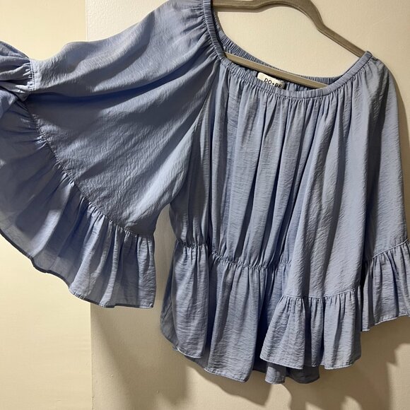 Do+Be Light Blue Off-Shoulder Ruffle Blouse – Size L 💙✨ - Picture 3 of 12